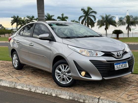 TOYOTA YARIS 1.5 16V FLEX SEDAN XL MULTIDRIVE